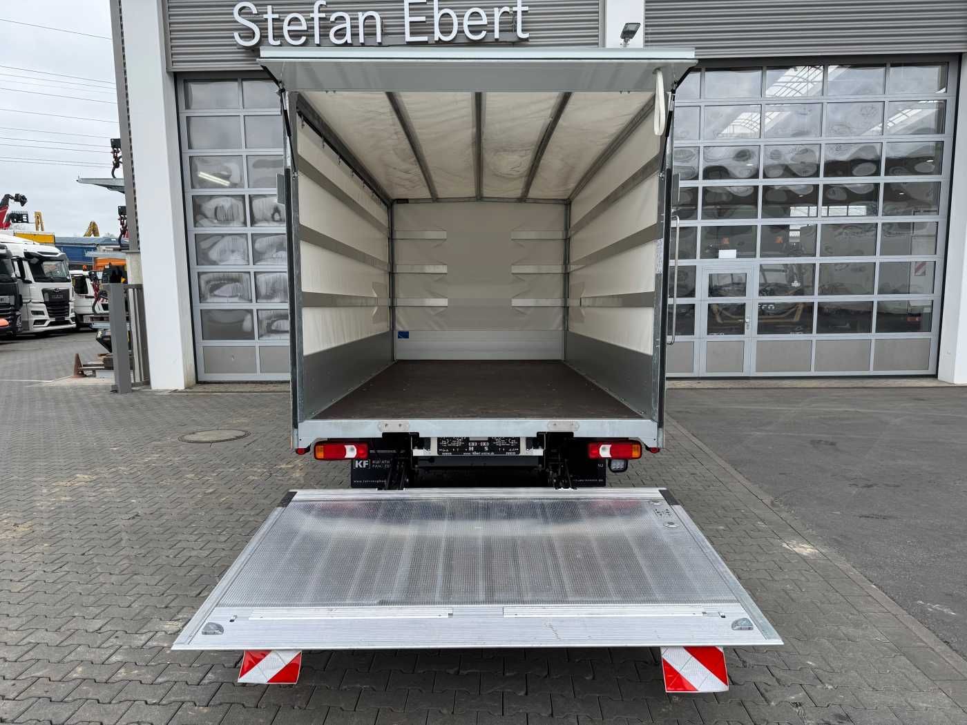 Fahrzeugabbildung Iveco Daily 50C16 HA8 Pritsche+Plane *LBW* 3x