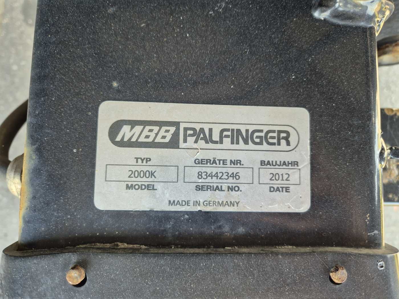 Fahrzeugabbildung MAN TGM 18.290 4x2 LL Carrier Supra 950Mt LBW