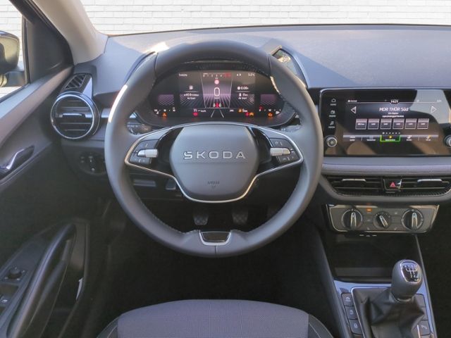 Fahrzeugabbildung SKODA Fabia 1.0 TSI Selection KLIMA LED ALU
