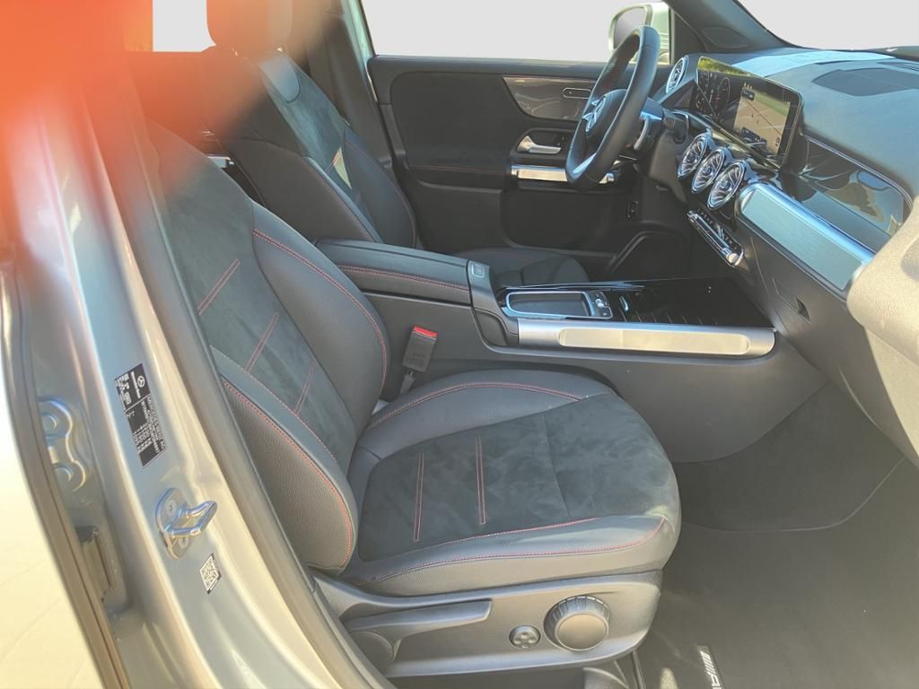 Fahrzeugabbildung Mercedes-Benz GLB 200 d AMG*KeyLess*PDC*SpurH*el.Heck*SHZ*AHK