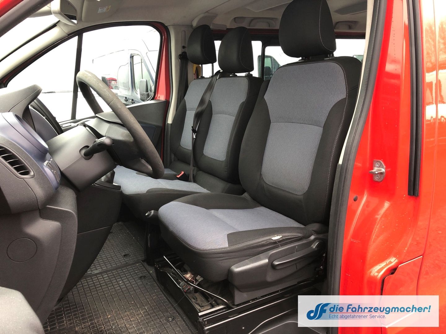 Fahrzeugabbildung Opel Vivaro B Kombi EXPORT L1H1 1.6 CDTI *G8075 KLIMA