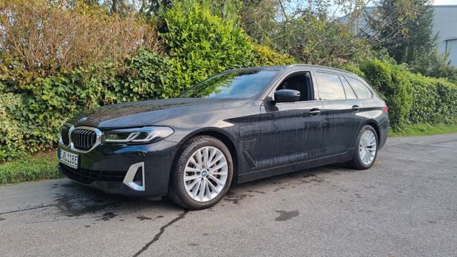 BMW 530 Baureihe 5 Touring 530 e xDrive Luxury Line