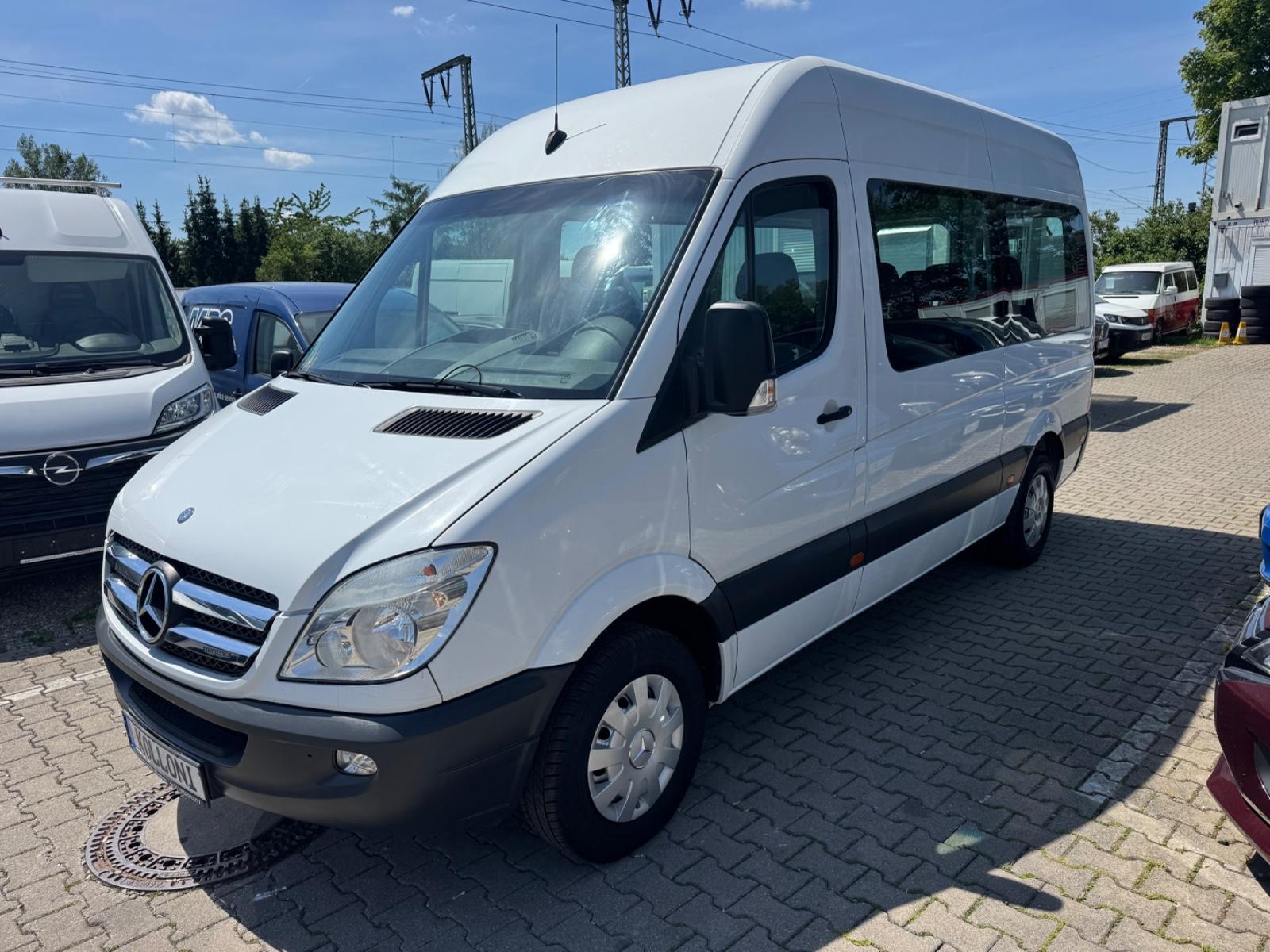 Mercedes-Benz Sprinter II Kombi 215 CDI 9 Sitzer Klima