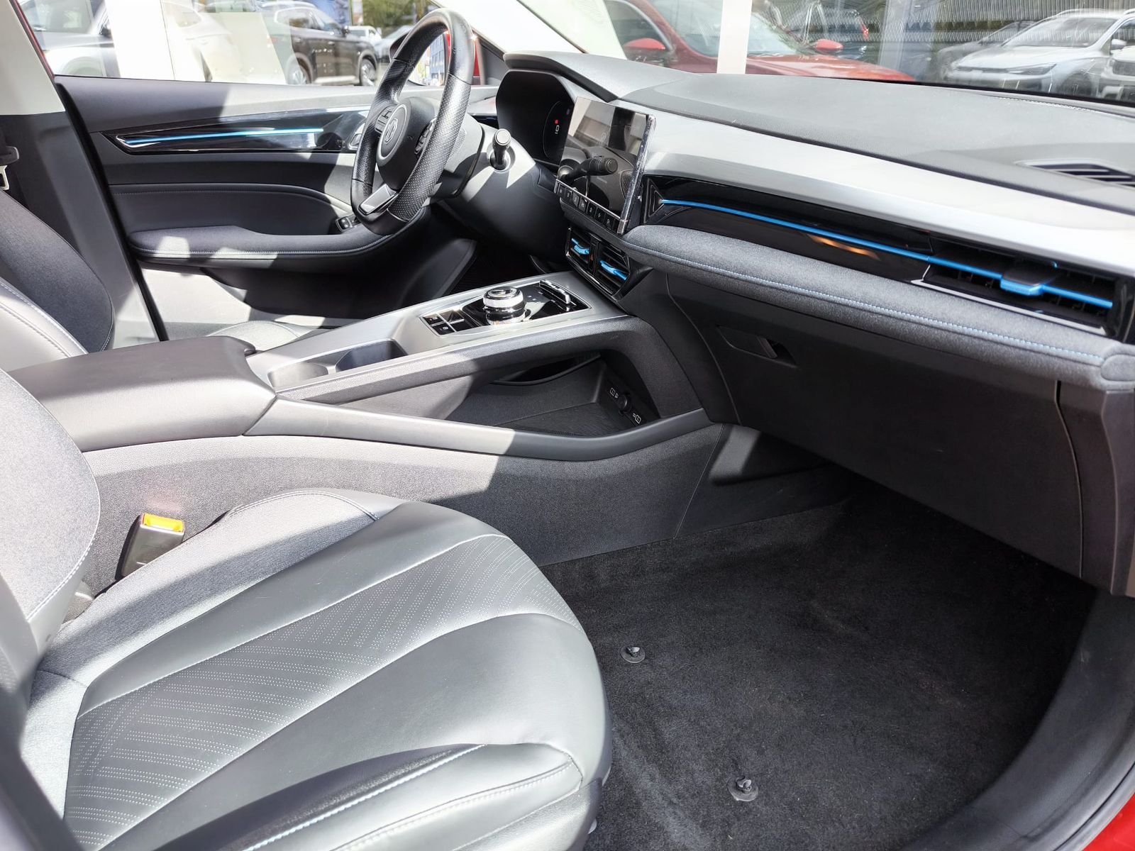 Fahrzeugabbildung MG 5 61 KWH Luxury NAVI+LEDER+SHZ+LED+DAB+ACC+360°