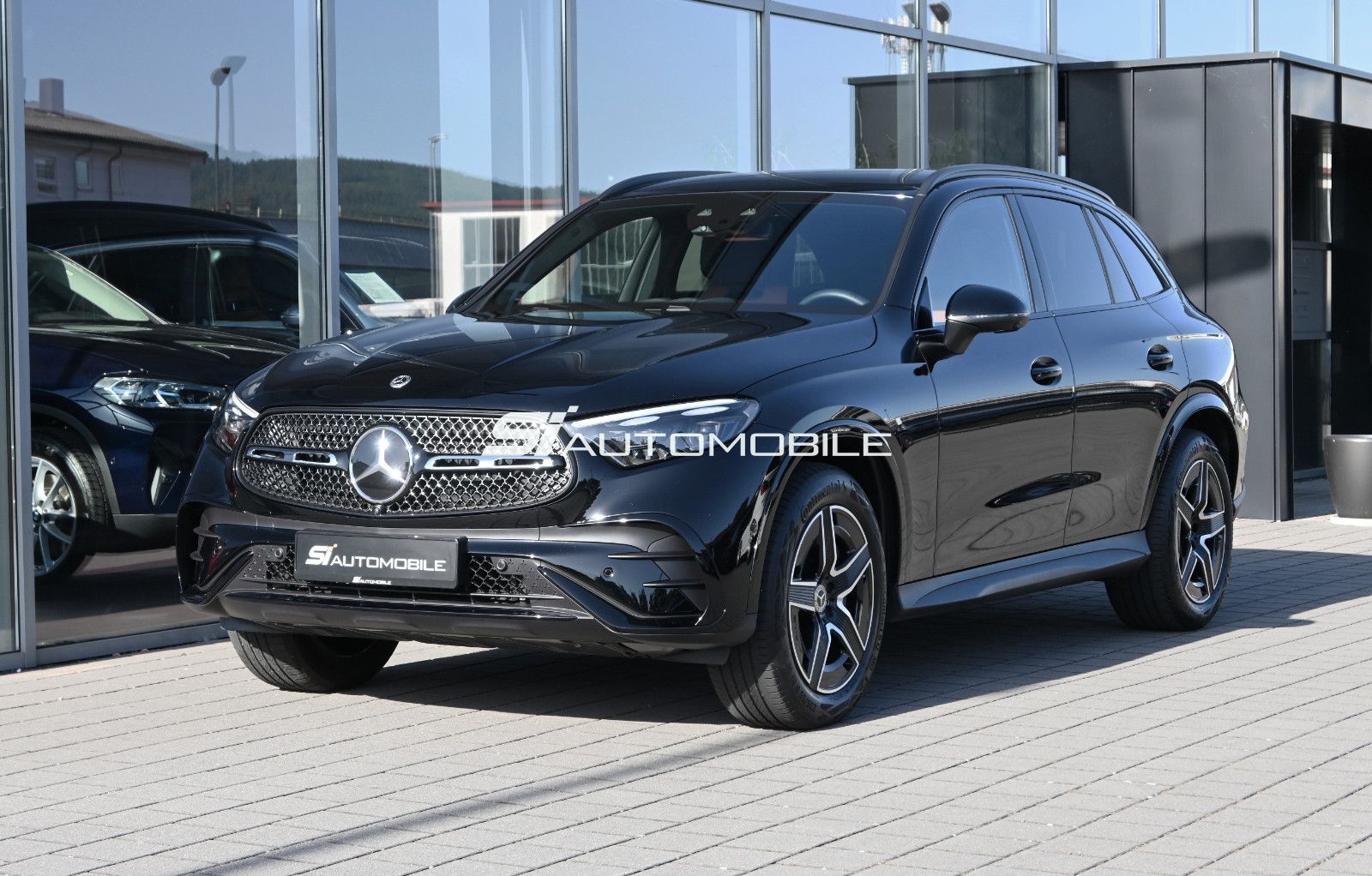 Fahrzeugabbildung Mercedes-Benz GLC 300 4MAT. EDITION AMG LINE °UVP 86.221€°MEGA
