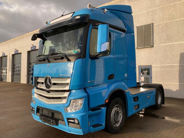 Mercedes-Benz MERCEDES-BENZ ACTROS 1843 4x2