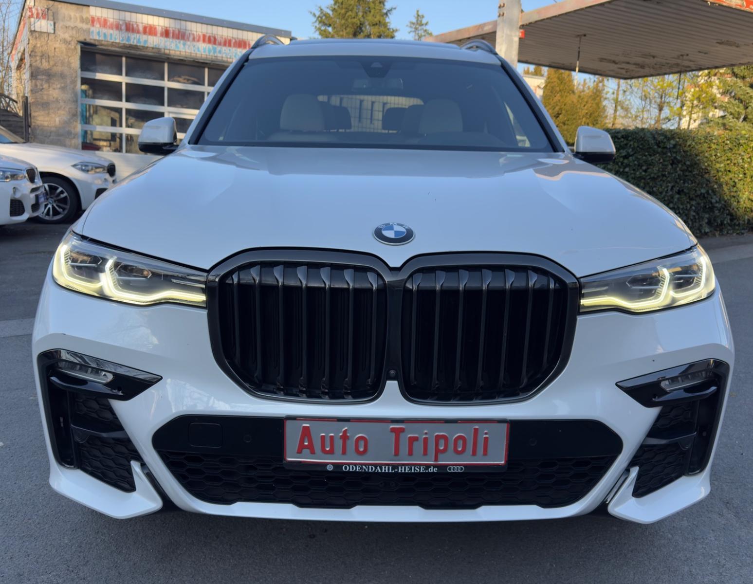 BMW X7 xDrive40i*M SPORT PAKET VOLL 6 SITZE*