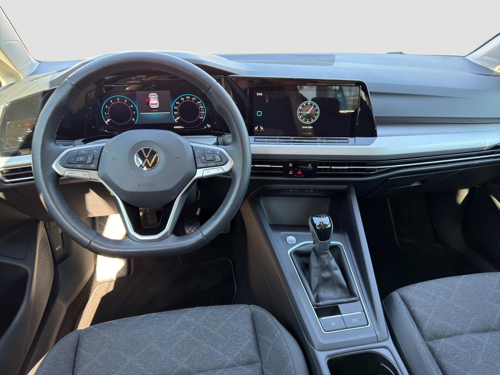 Volkswagen Golf VIII Life 1.5 TSI Pano Winter LED Virtual, миниатюра 11
