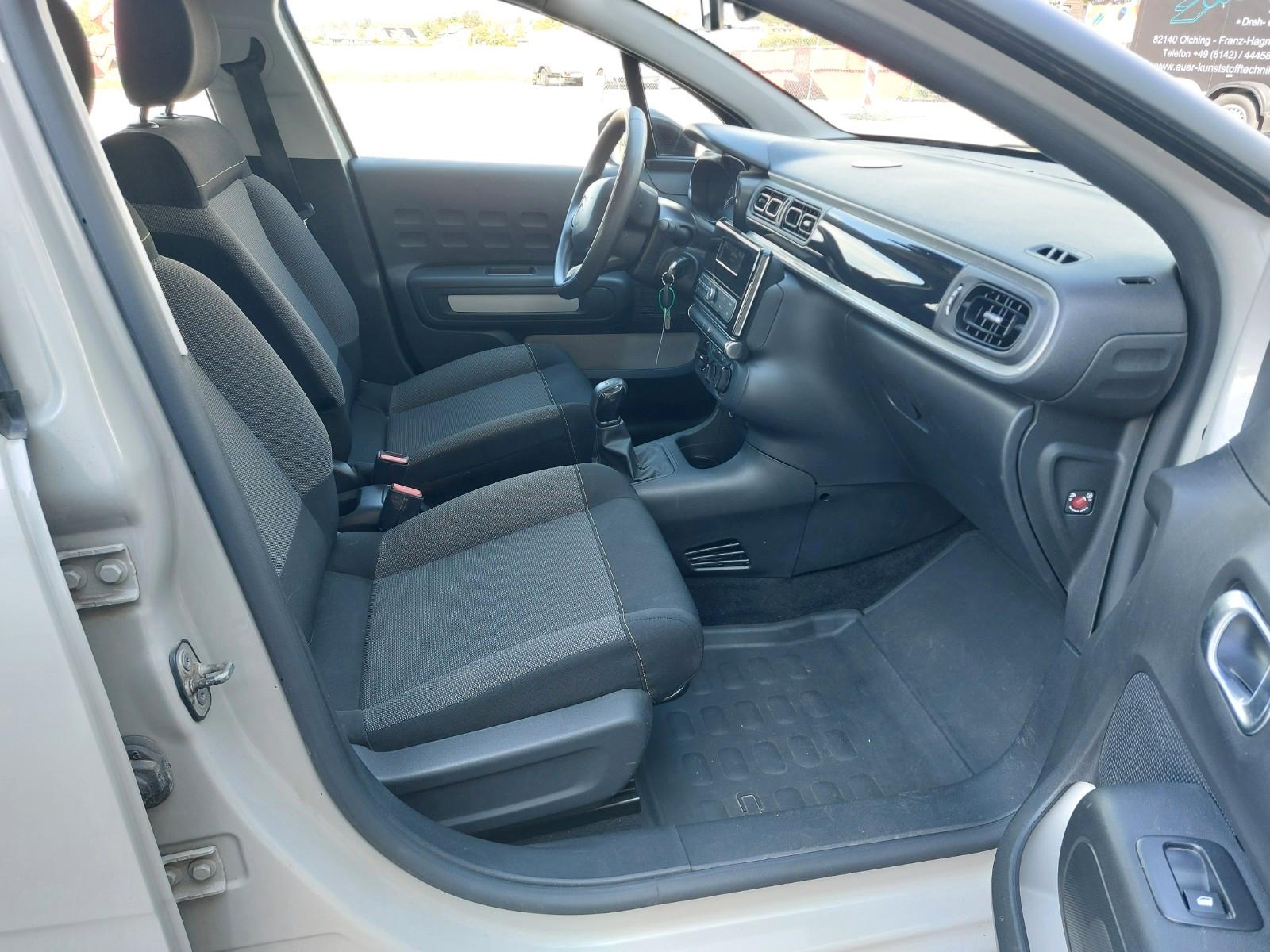 Citroën C3 Feel 1.2VTI Zahnriemen neu!