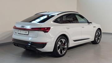 صورة 6 لـ 2023 AUDI Q8 E-TRON