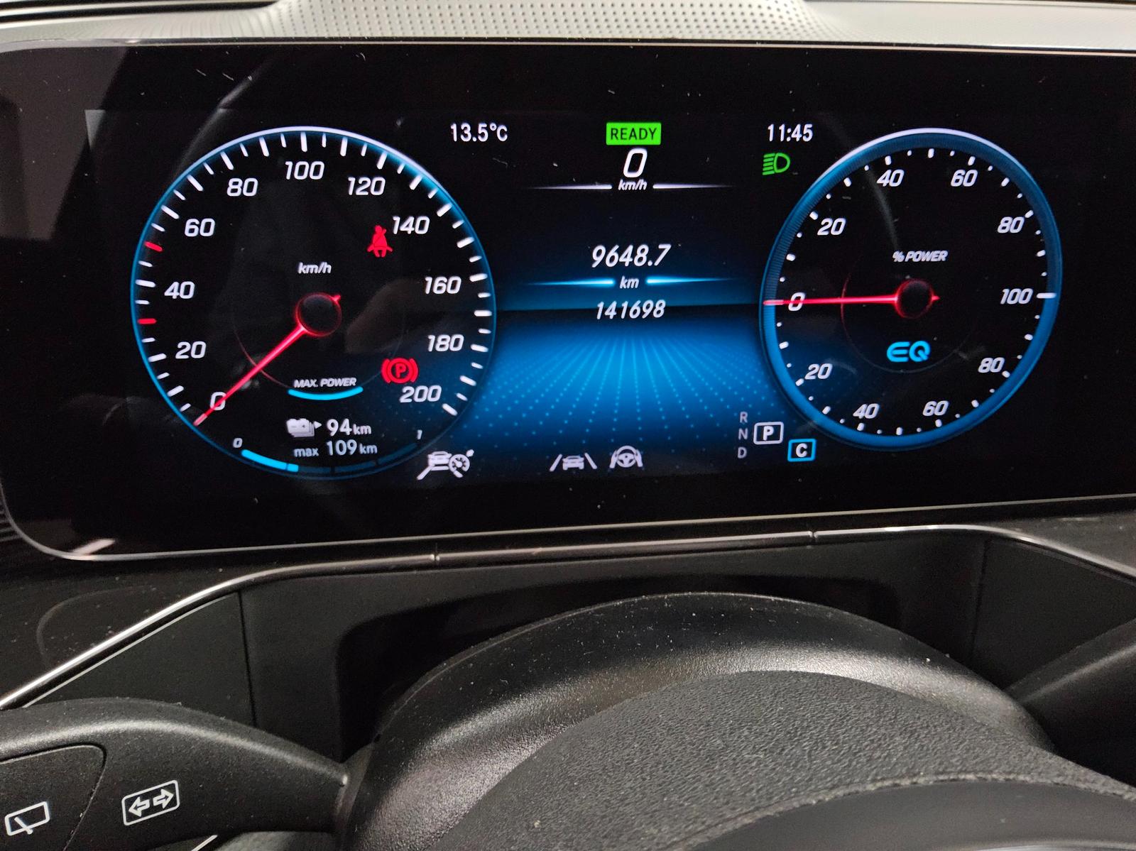 Mercedes-Benz EQC 400 4M AMG-Line T-Leder Nav MB-LED MBUX HuD