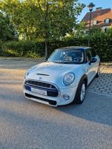 MINI Cooper S (F56), gepflegt, Panorama-Glasdach - MINI Cooper S F56 Gebrauchtwagen