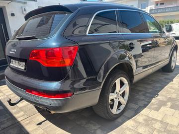 صورة 5 لـ 2005 AUDI Q7