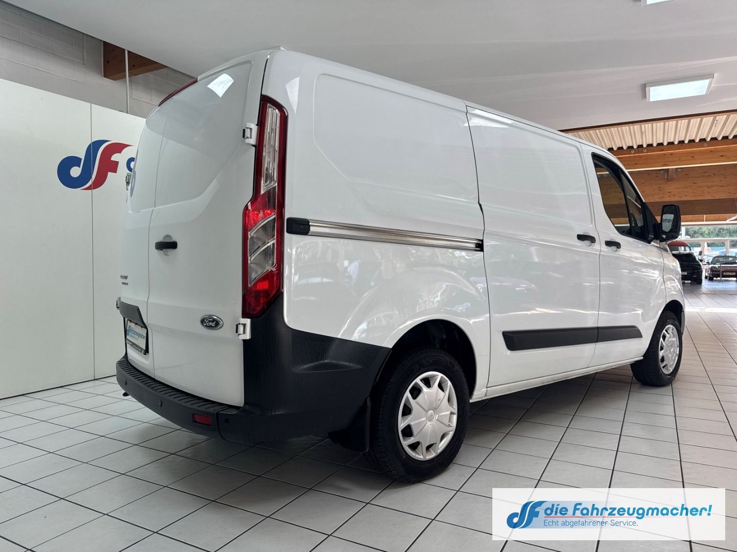 Fahrzeugabbildung Ford Transit Custom Kasten L1 H1 Trend Klima 2.0  Zah