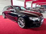 Audi RS4 4.2FSI quattro Pano B&O Navi Leder 20Zoll - Audi RS4: Automatik