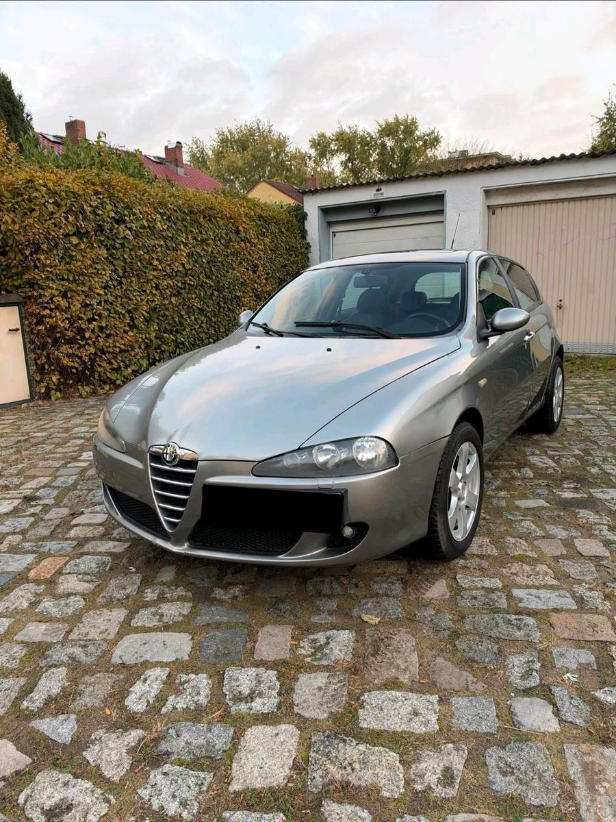 Alfa Romeo 147