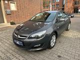 Opel Astra J Lim. 5-trg. Energy*TÜV NEU*SHZ*GARANTIE* - Opel Astra ENERGY mit Benzin-Antrieb