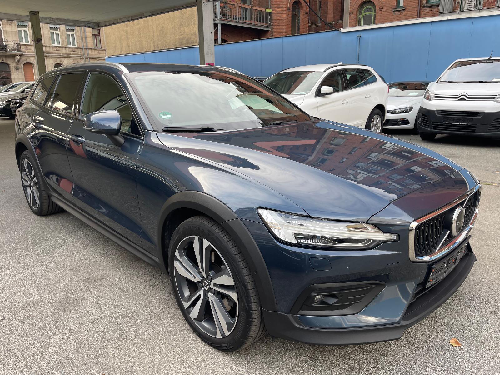 Volvo V60 Cross Country