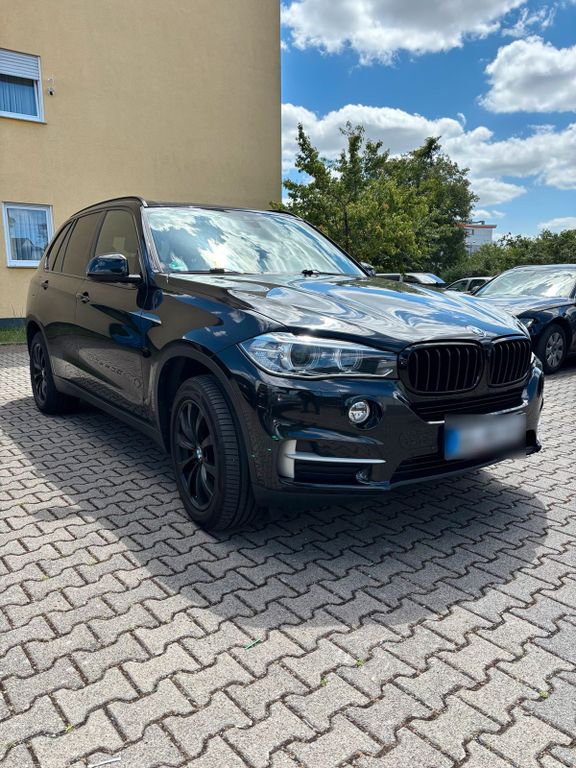 Image of BMW X5