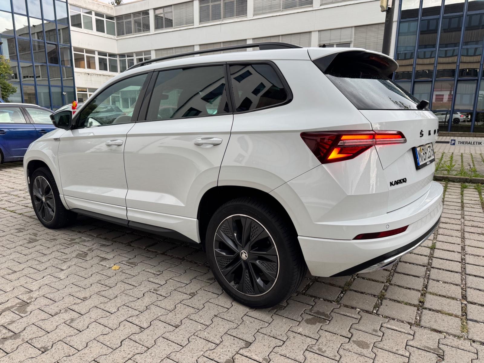 Skoda Karoq Sportline Matrix / Garantie