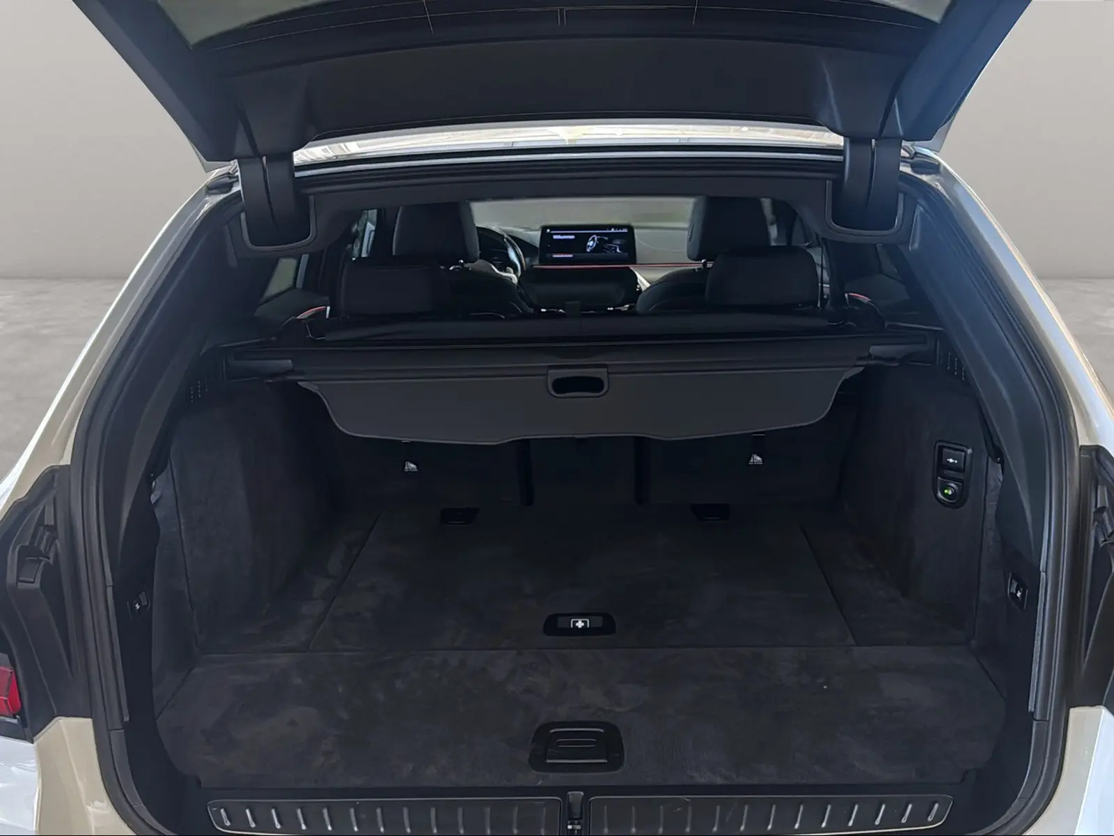 BMW 530i Touring M Sport AHK LiveCockpitProf Laser