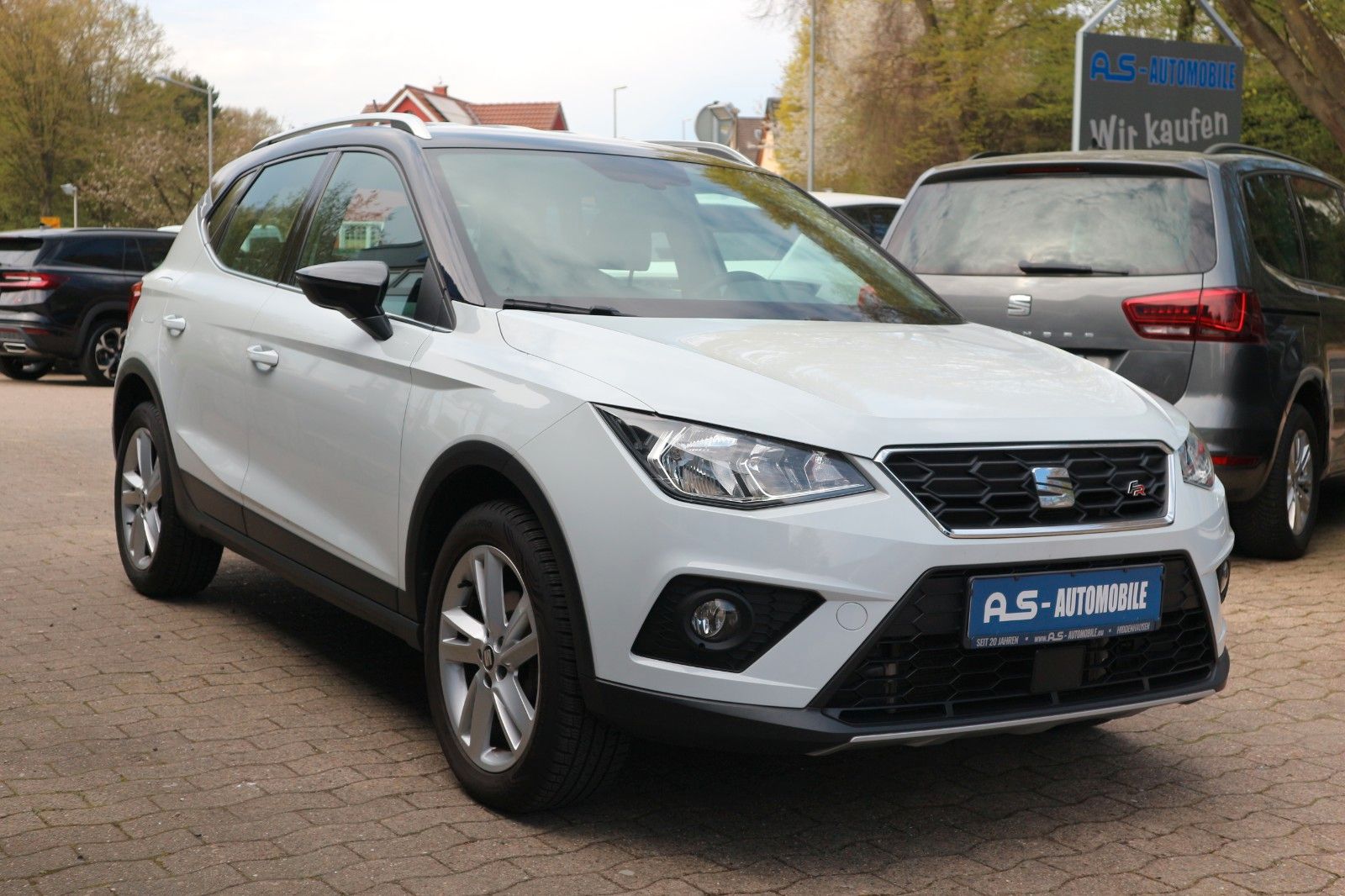 SEAT Arona 1.5  FR *2.HAND/PDC/TEMPO/NAVI/KLIMA/SHZ*