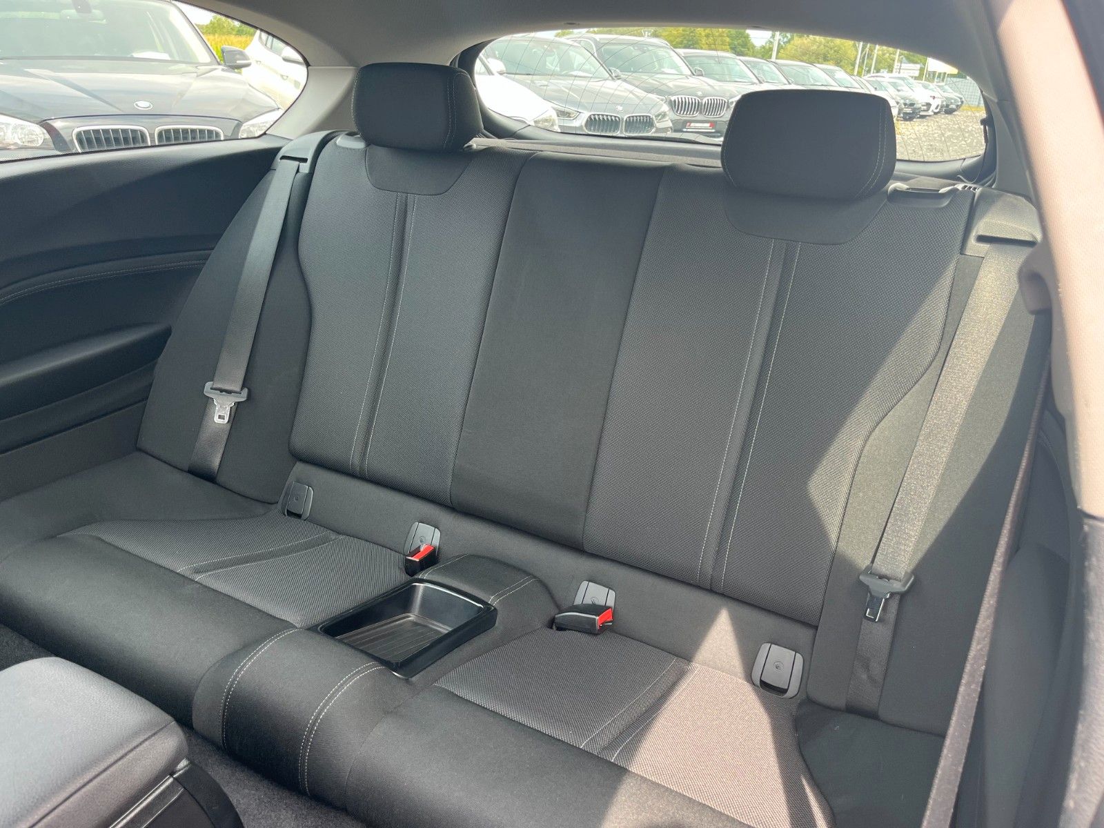 Fahrzeugabbildung BMW 120i 3-Türer Aut. SPORT LINE Navi LED HiFi 1.HAN