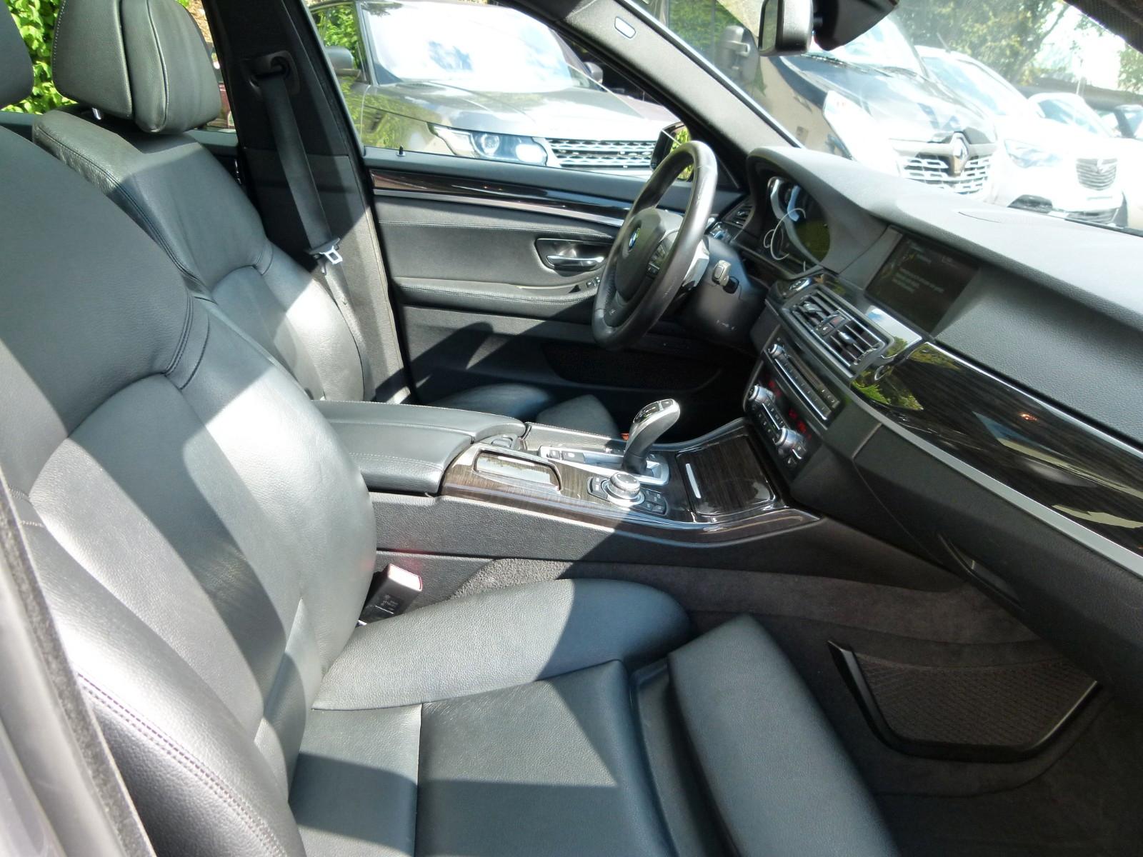 BMW 530d Automatik*M-Paket*HeadUp*Leder*Navi*Xenon*