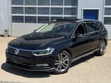 Volkswagen Passat 2.0TDI 176kw 4Mot. ACC Lane Pano Virtual - Volkswagen Passat mit Diesel-Antrieb: Leder, Kombi, Automatik
