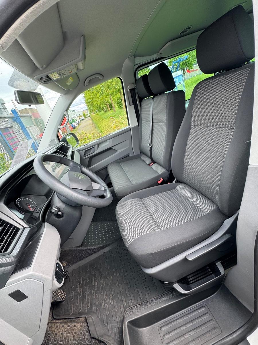 Volkswagen T6 Caravelle T6 6-SITZER ROLLSTUHL-LIFT-RAMPE StHz+DAB+PDC, миниатюра 16