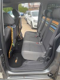 Volkswagen Caddy - 9