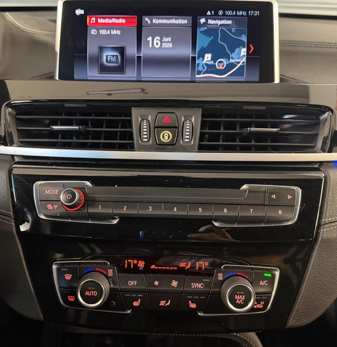 BMW X1 sDrive 20d Sport Line MEMORY/CARPLAY/HIFI, миниатюра 17