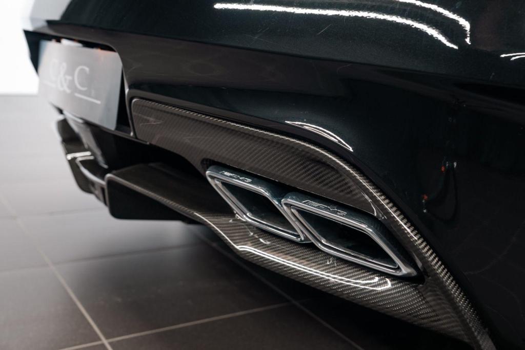 Mercedes-Benz SLS AMG