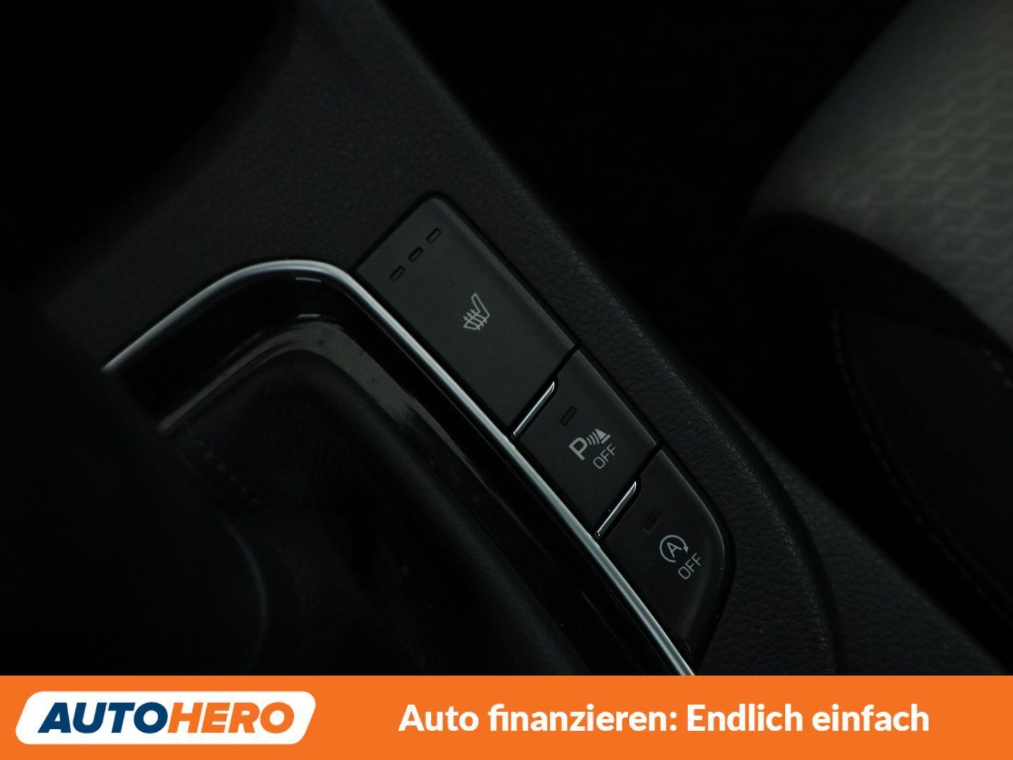 Hyundai i30 1.4 TGDI Trend Aut*NAVI*LED*TEMPO*CAM*PDC*