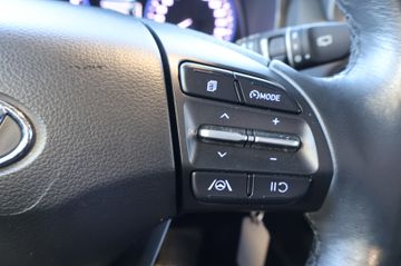 Hyundai Kona Select 1.0 T-GDI CARPLAY+LANE+KAM+ALU