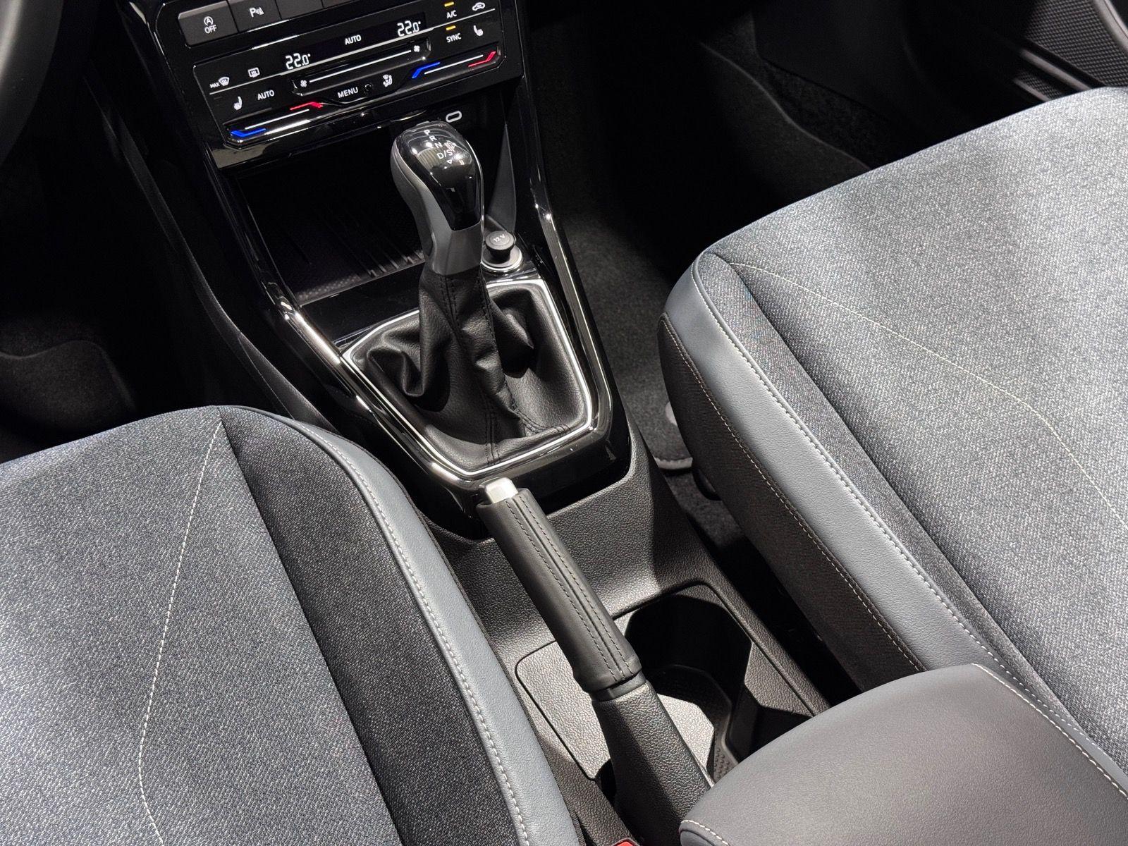 Volkswagen T-Cross Style 1.5 TSI DSG | MATRIX AHK NAVI ACC