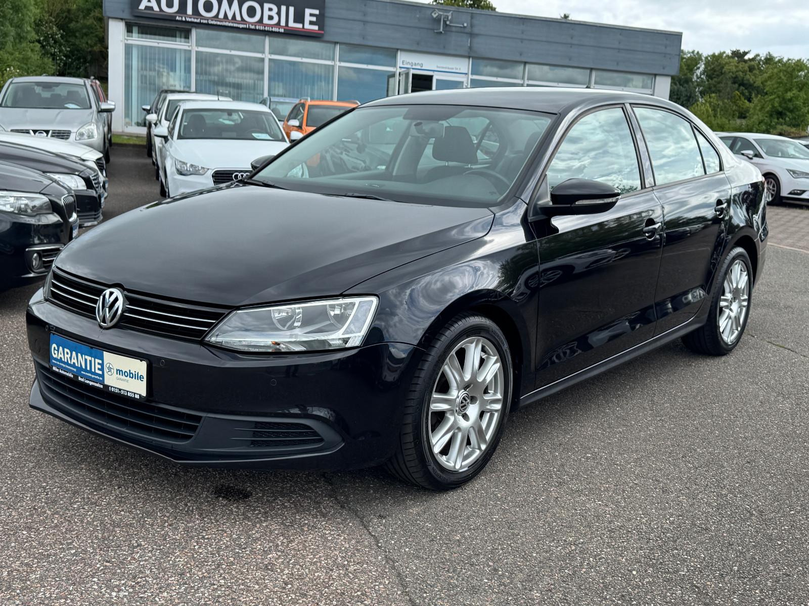 Volkswagen Jetta VI Comfortline NAVI PDC KAMERA TÜV/HU/NEU