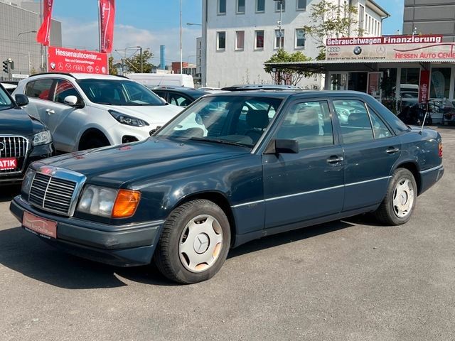 Mercedes-Benz E 220 Lim.Autom*Klima*el.SD*St.HZ*Airbag*AHK*