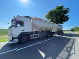 Volvo FM 420 Silo kompletterzug mit Feldbinder Anhänge - Angebote
