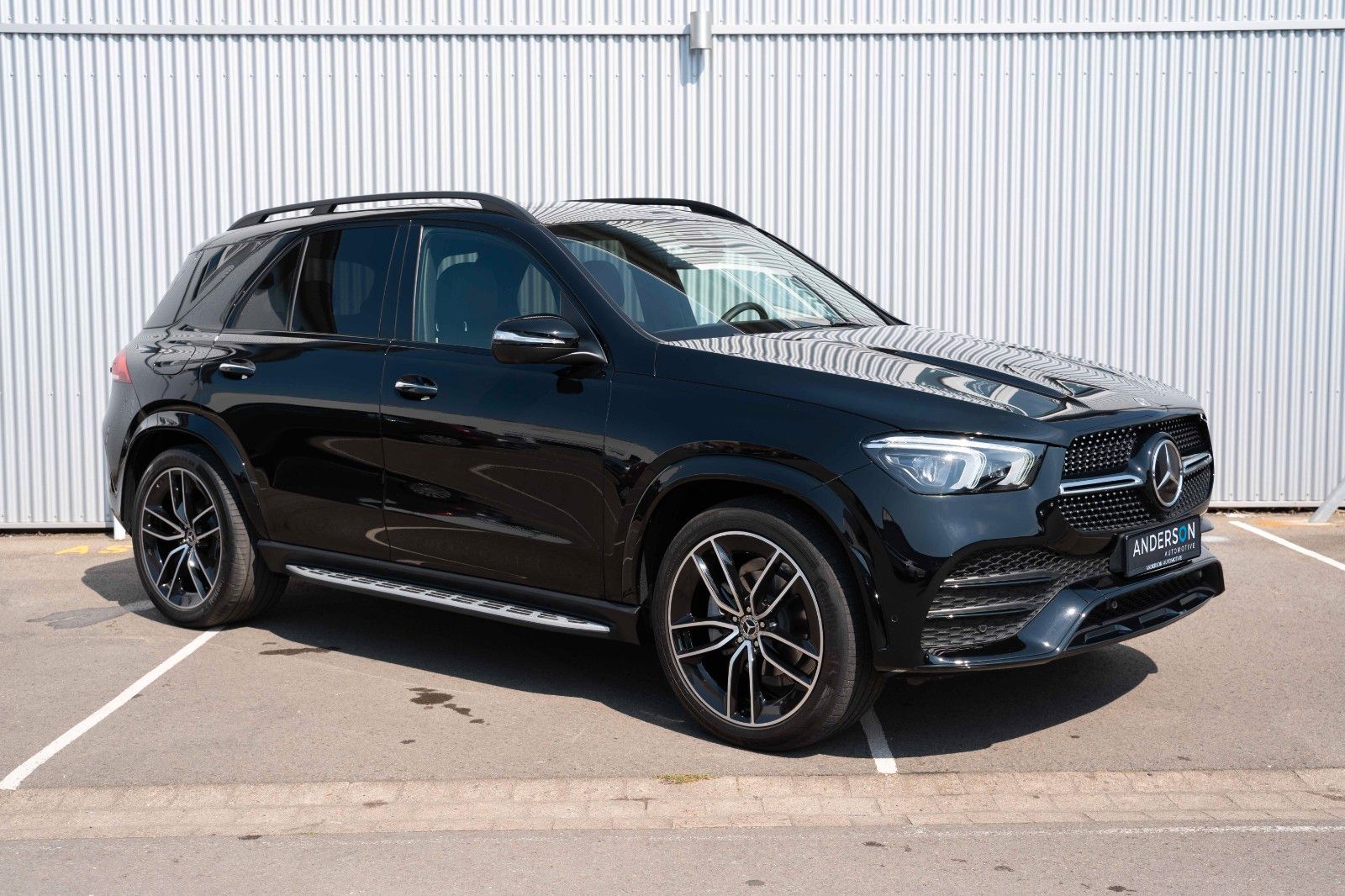 Fahrzeugabbildung Mercedes-Benz GLE 300 D 4MATIC HUD LED NIGHT KAM BURM