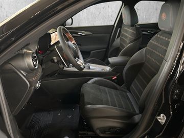 Alfa Romeo Tonale 1.5 Intensa 360+Kam.+KeyLess+Navi+SHZ+ACC