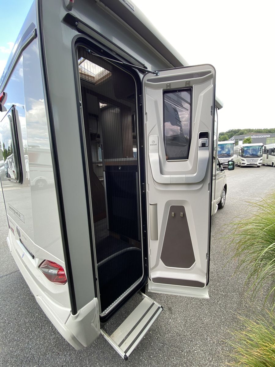 Fahrzeugabbildung Knaus Tourer Van VANSATION 500 LT Automatik, Markise