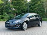 Opel Astra Diesel**mit Fahrradträger ** - Opel Astra: Fahrradträger