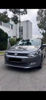Volkswagen VW Polo 1.6 TDI 4-Türer AHK-SZH-PDC-WaPu +... - Volkswagen Polo aus 2011: W