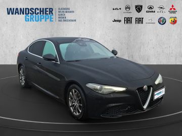 Alfa Romeo Giulia Super 2.0 Turbo 16V Kam.+KeyLess+Pano+SHZ