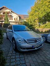 Mercedes-Benz Mercedes Benz R-Klasse 320 cdi, 4Matic, la... - Mercedes-Benz E 320 aus 2005: Cdi