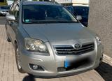 Toyota avensis - Toyota Avensis aus 2008 mit Diesel-Antrieb
