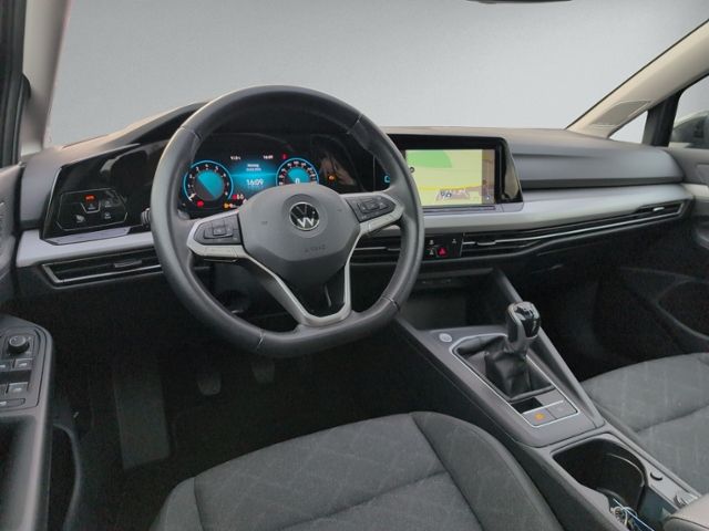 Golf VIII Variant 1.0 TSI PANO+AHK+RFK+NAVI+ACC+