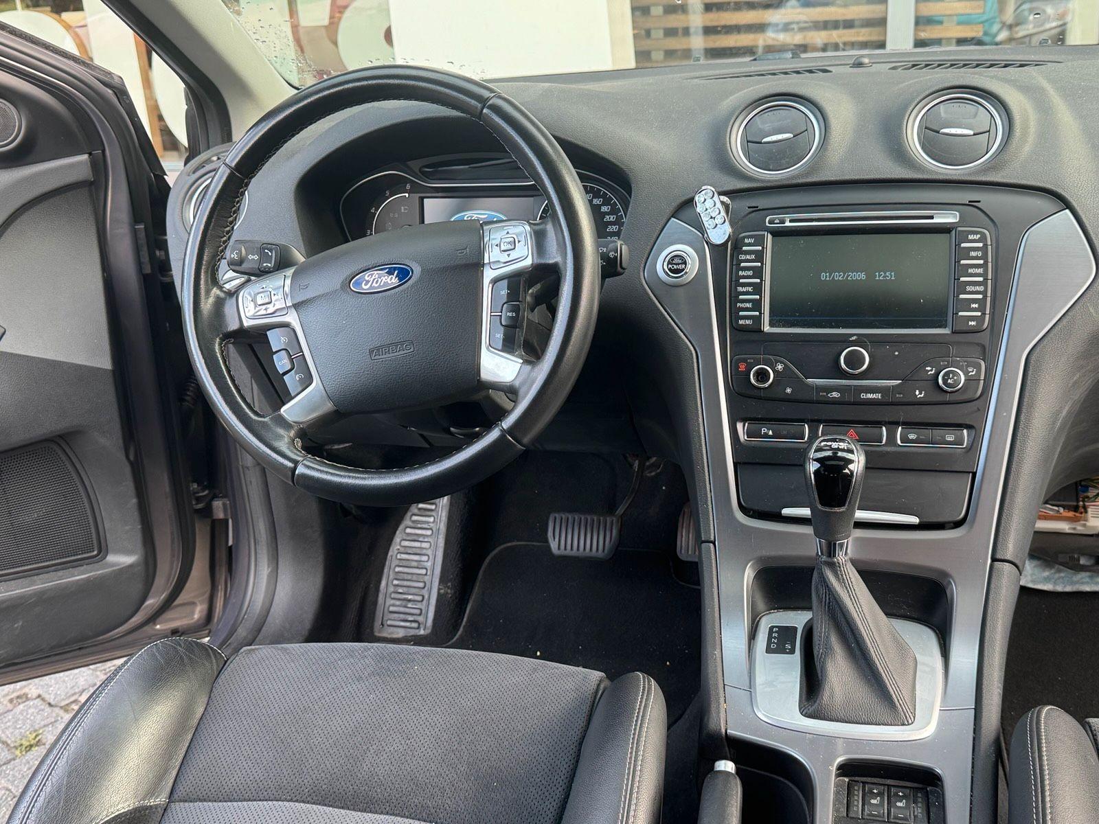 Ford Mondeo 2012 — photo 7