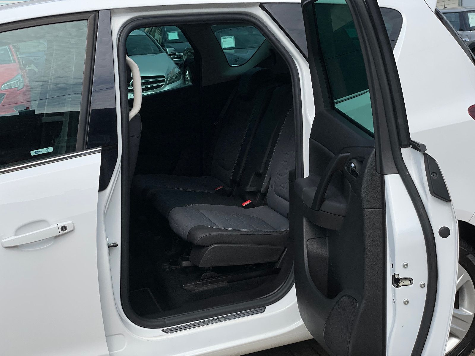 OPEL Meriva, 2015, Benzin, 140 PS